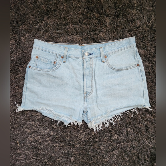 Levi 501 shorts - Picture 1 of 4